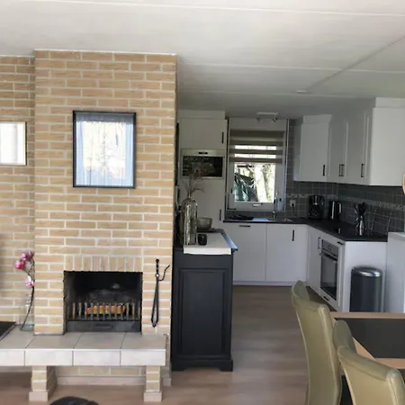 De Wielen 23 Casa de Férias