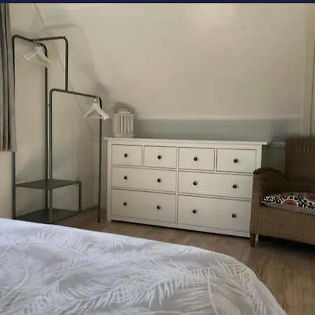 De Wielen 23 Casa de Férias *