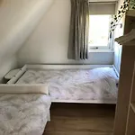 De Wielen 23 *