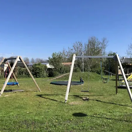 De Wielen 23 *